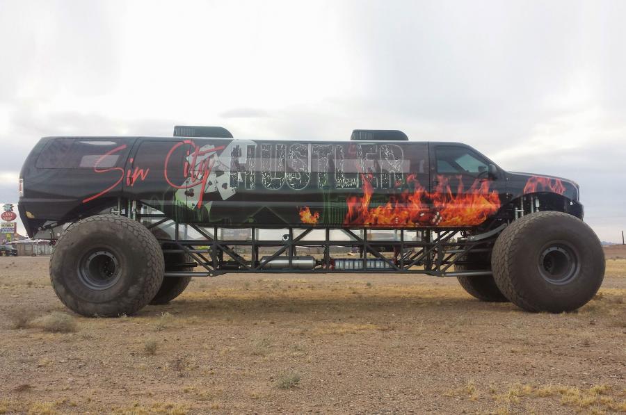  Ford Excursion Sin City Hustler 2014 года  (фото 5 из 31)